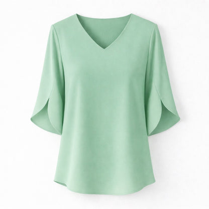 MATHILDE – LUFTIG BLUS