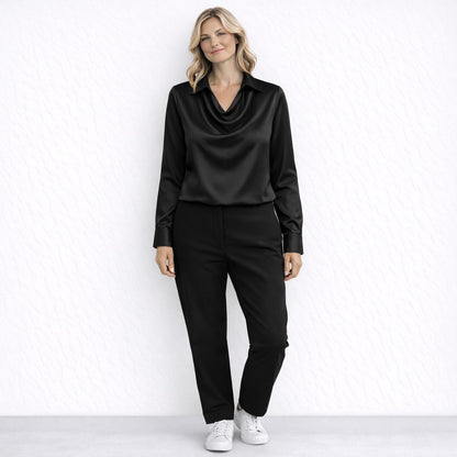 PIA - ESSENTIAL BLUS