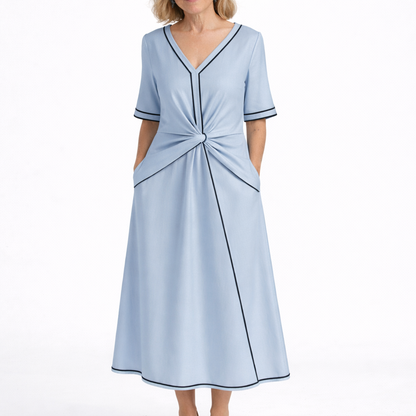 VIVECA – SOFISTIKERAD KLÄNNING