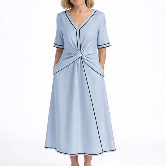 VIVECA – SOFISTIKERAD KLÄNNING