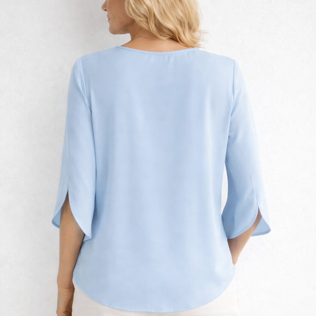 MATHILDE – LUFTIG BLUS