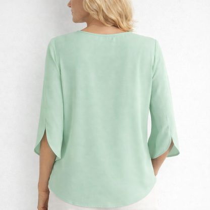 MATHILDE – LUFTIG BLUS